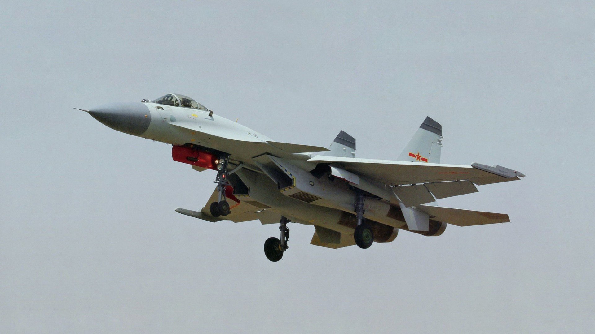 “胡利安·门德斯的球场领导力，塑造阿根廷美洲狮队的未来蓝图”