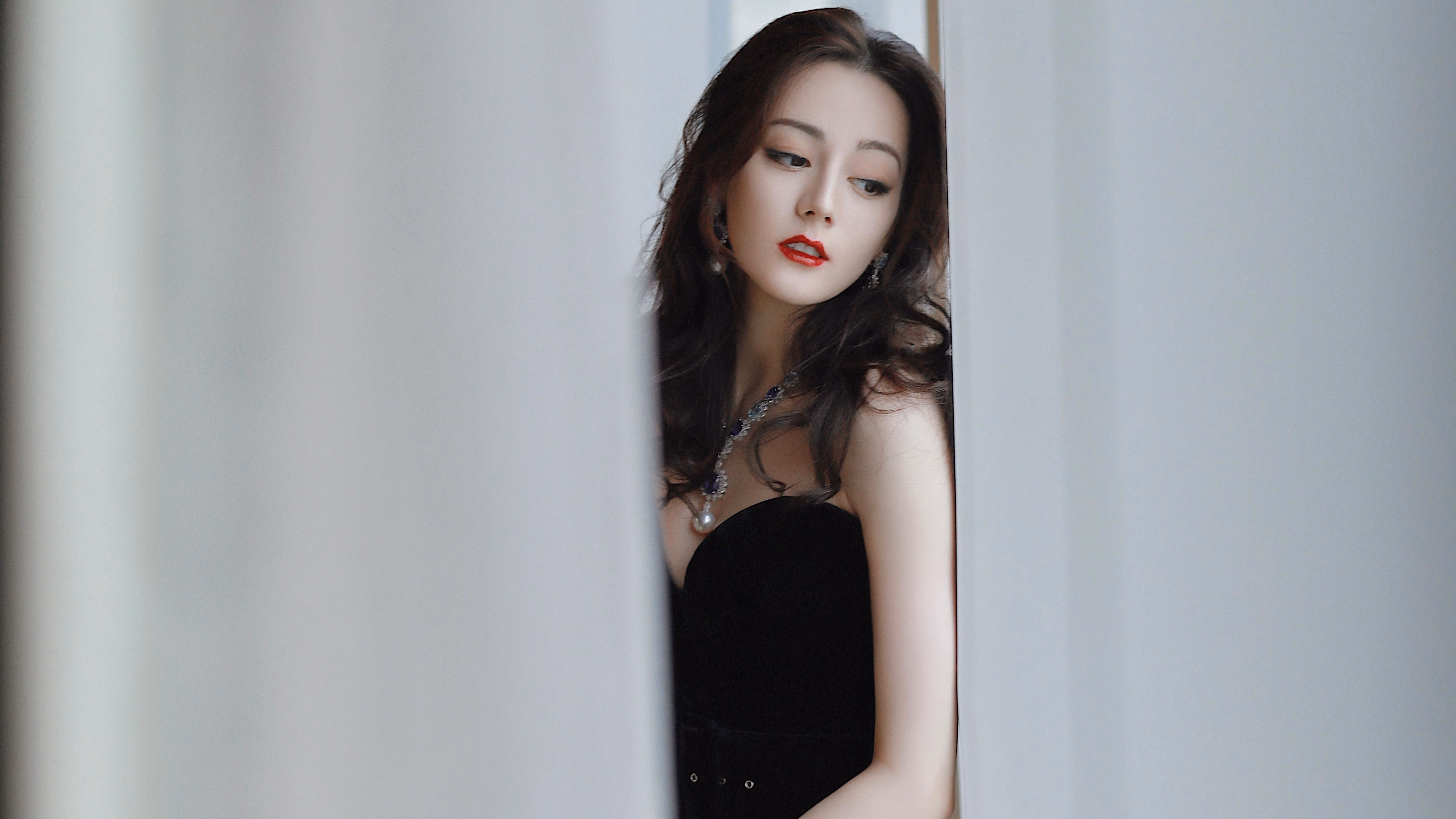 爱游戏电竞官网-老鹰进攻端多次配合默契赢得掌声，老鹰进攻图解